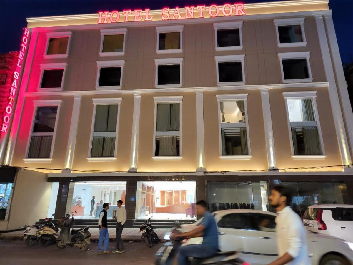 Hotel Santoor バラナシ エクステリア 写真